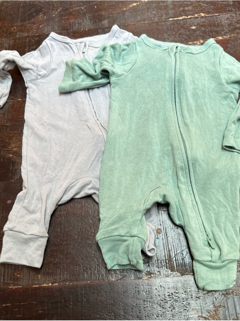 cloud island Mint Green & Light Gray Zip Front Footed Pajama Set